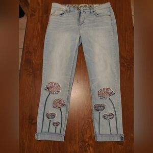 Code Bleu Light Blue Cropped Jeans with Pink Floral Embroidery